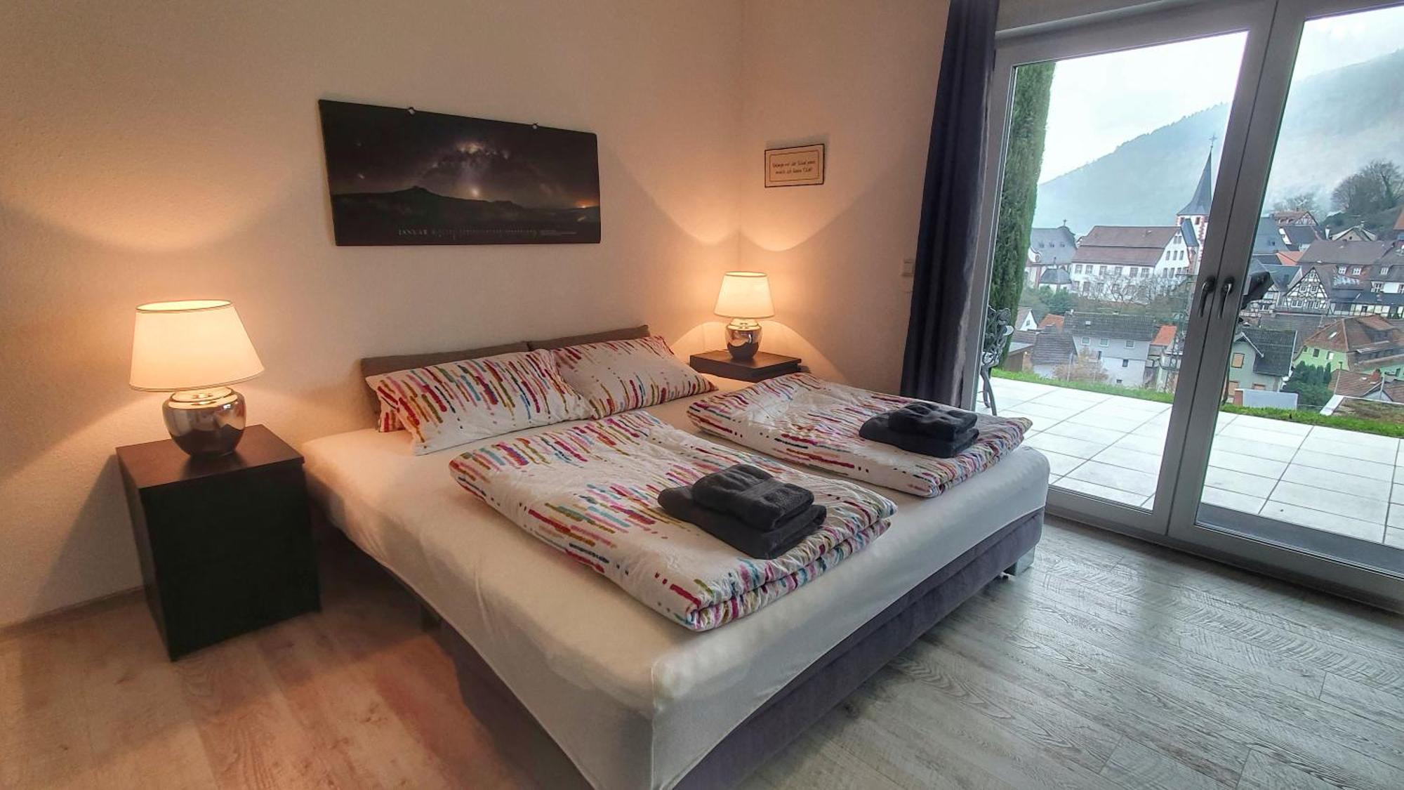 Ferienwohnung Casa Rossa Neckarsteinach Exterior foto